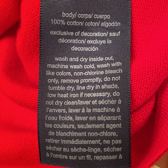 #21 Tommy Hilfiger Sweater Red Gold Studs WM SZ M V Neck 🥰 - Picture 11 of 11